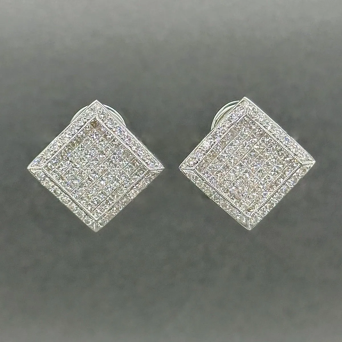 Estate 18K W Gold 2.89ctw G-H/VS2-SI2 Diamond Cluster Earrings
