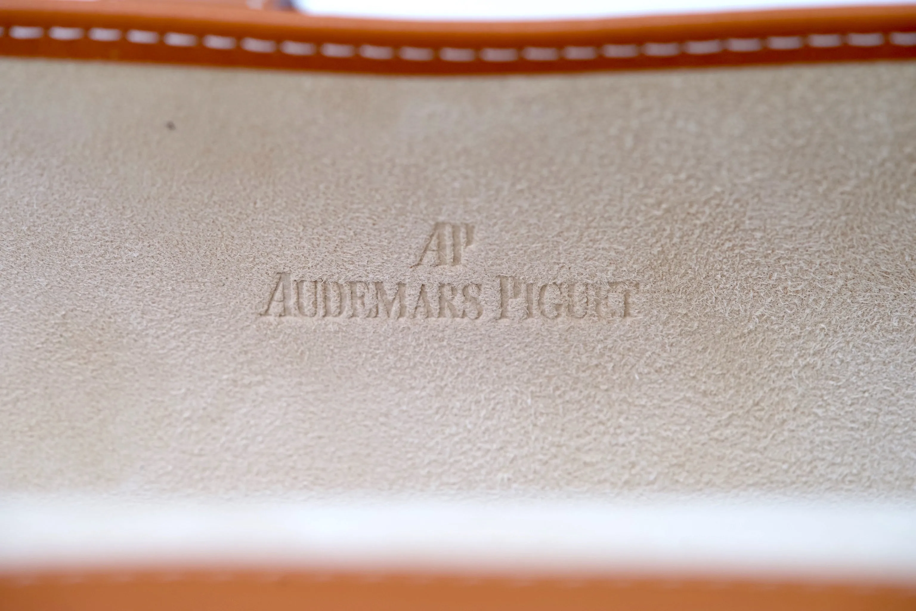 Exclusive Audemars Piguet Hermes Saddle Brown Leather Luxury Watch Travel Pouch