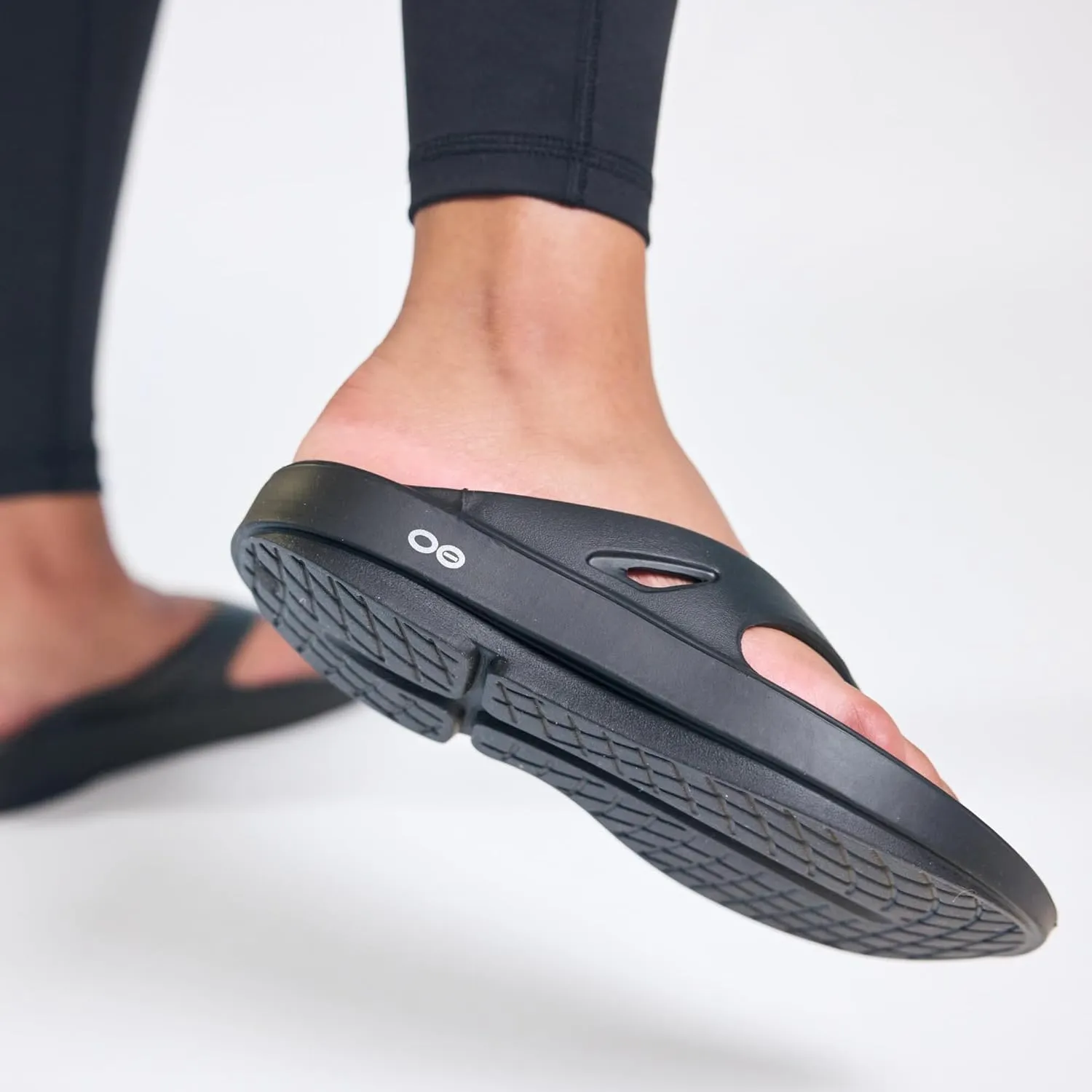 OOFOS OOriginal Recovery Sandal - Womens and Mens