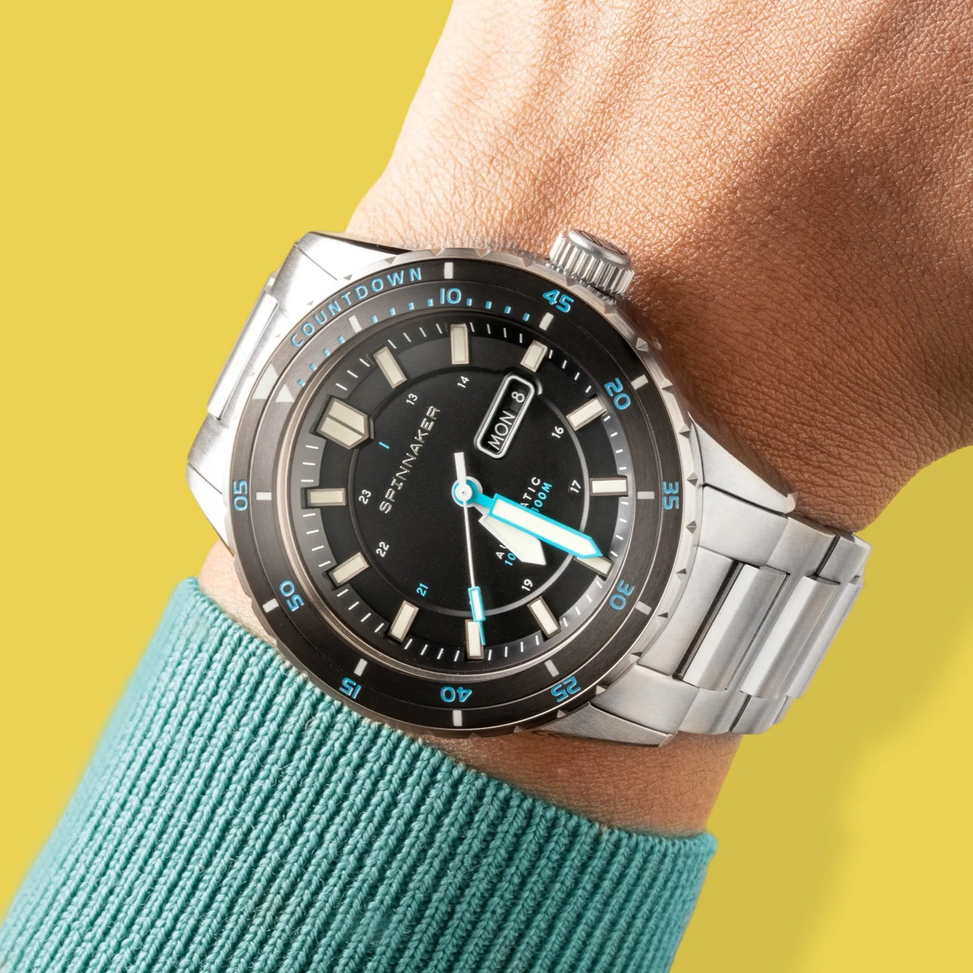 Pebble Black