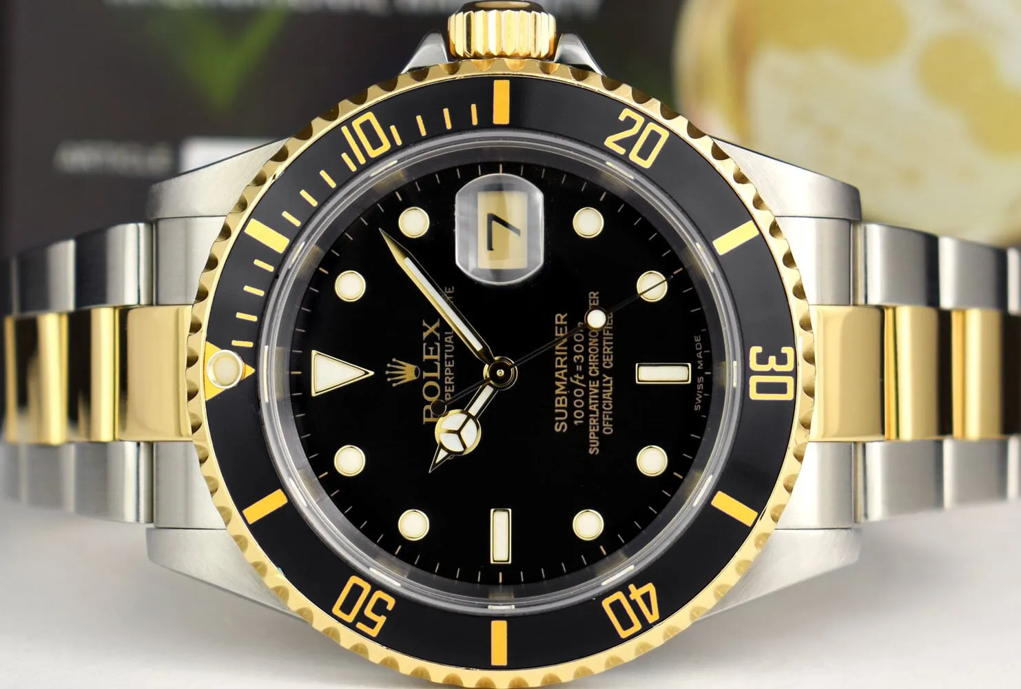 ROLEX - 18kt Gold & SS Submariner Black Dial No Holes Model 16613
