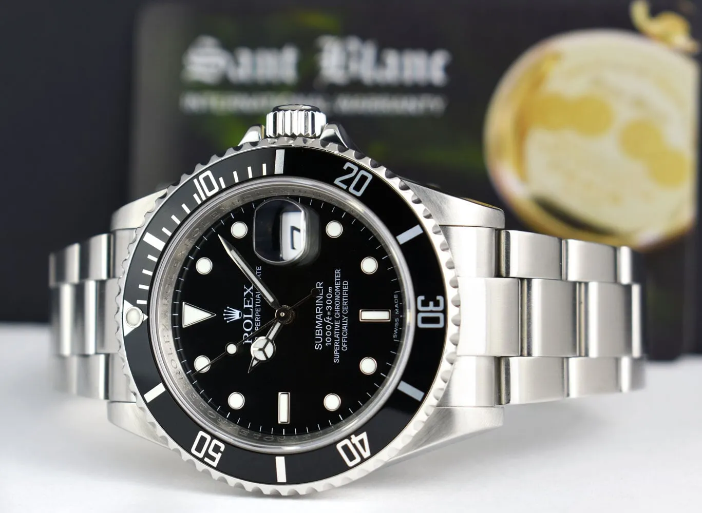 ROLEX Rehaut 40mm Stainless Submariner Black Index No Holes Model 16610