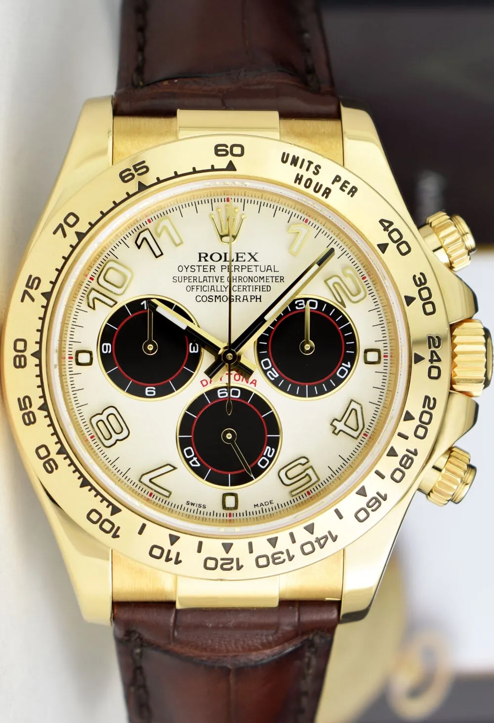 ROLEX Rehaut Mens 18kt Gold Daytona Panda Dial Burgundy Strap Model 116518