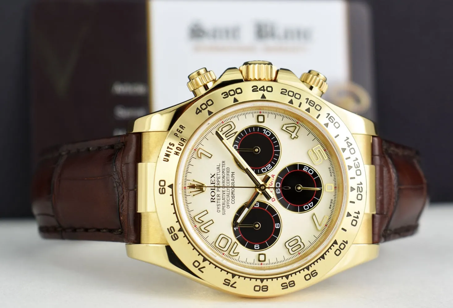 ROLEX Rehaut Mens 18kt Gold Daytona Panda Dial Burgundy Strap Model 116518