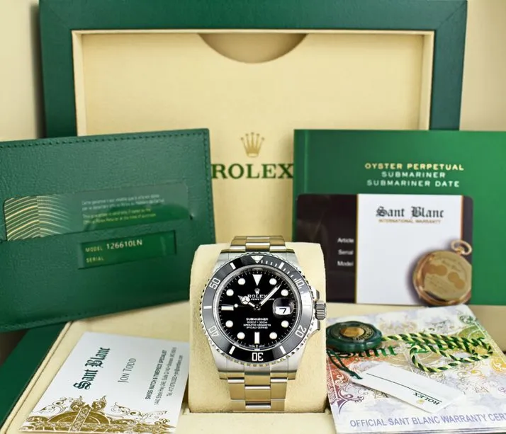 ROLEX - Stainless Steel SUBMARINER 41 Black CERAMIC 126610 LN