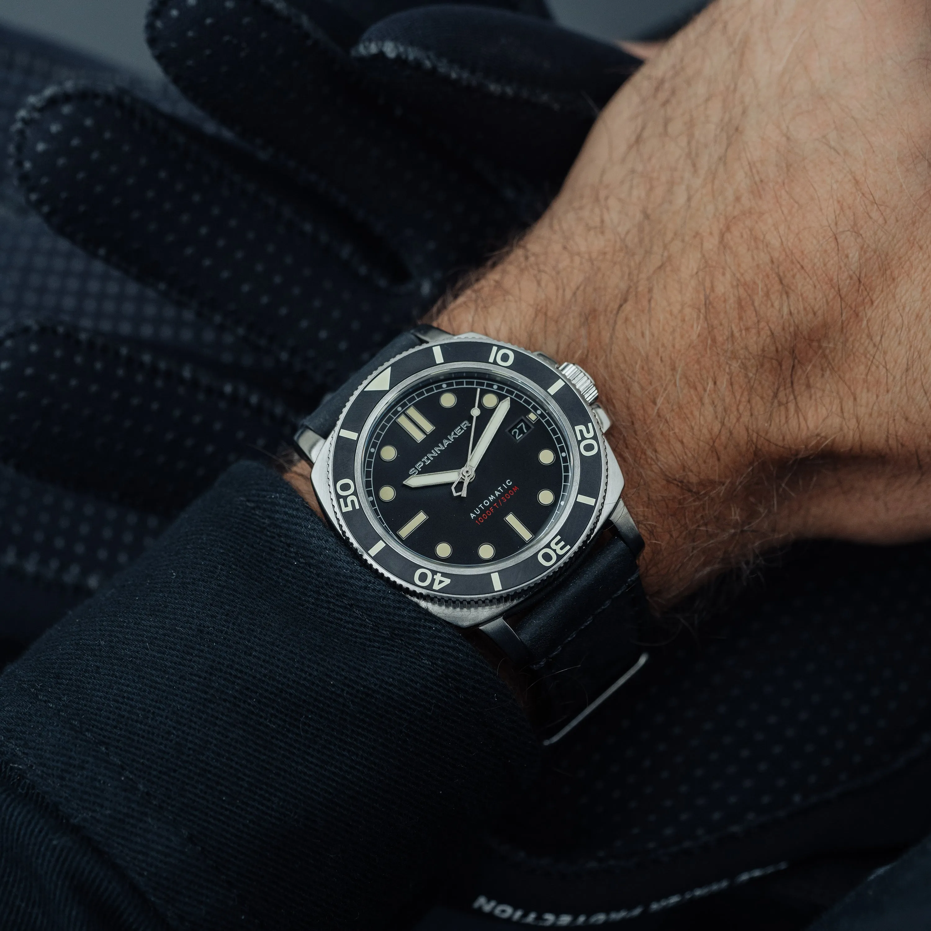Spinnaker Hull Diver Men's Automatic Tuxedo Black Watch SP-5088-01
