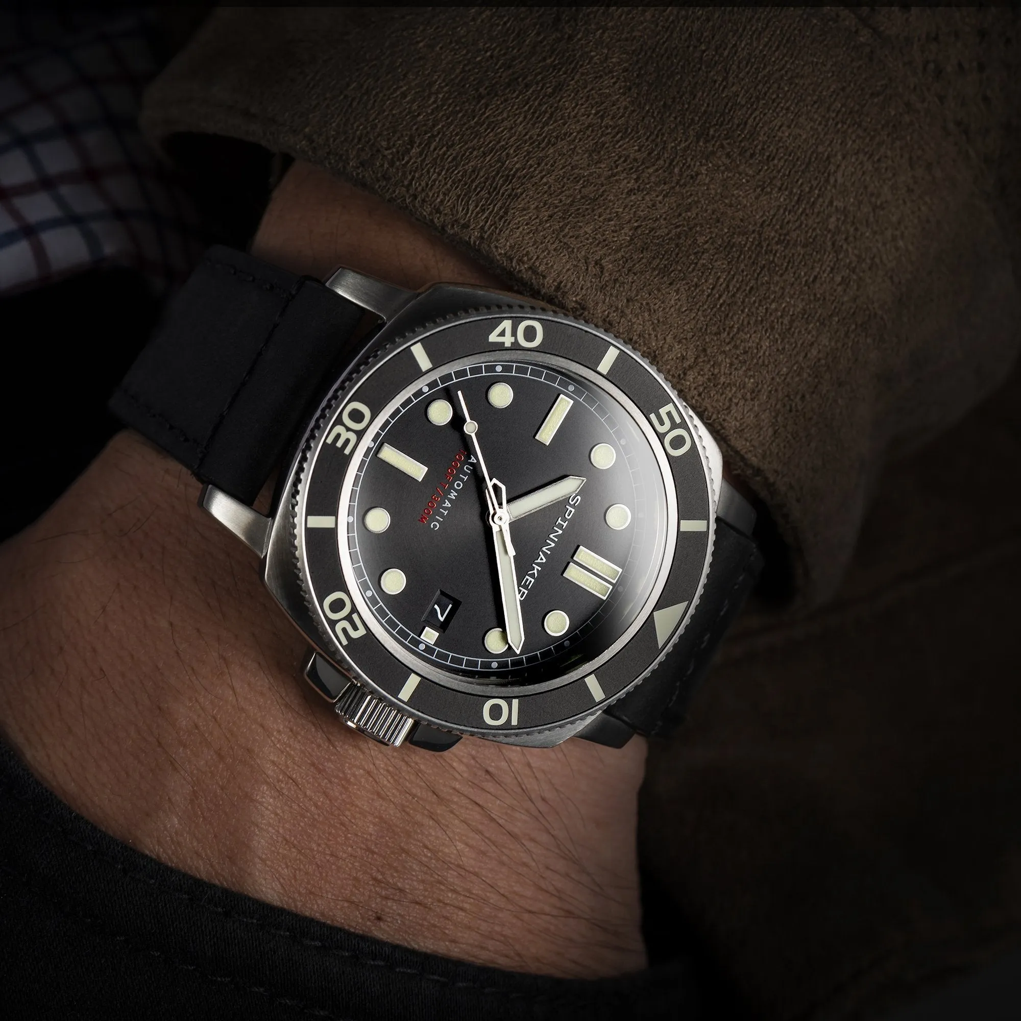 Spinnaker Hull Diver Men's Automatic Tuxedo Black Watch SP-5088-01