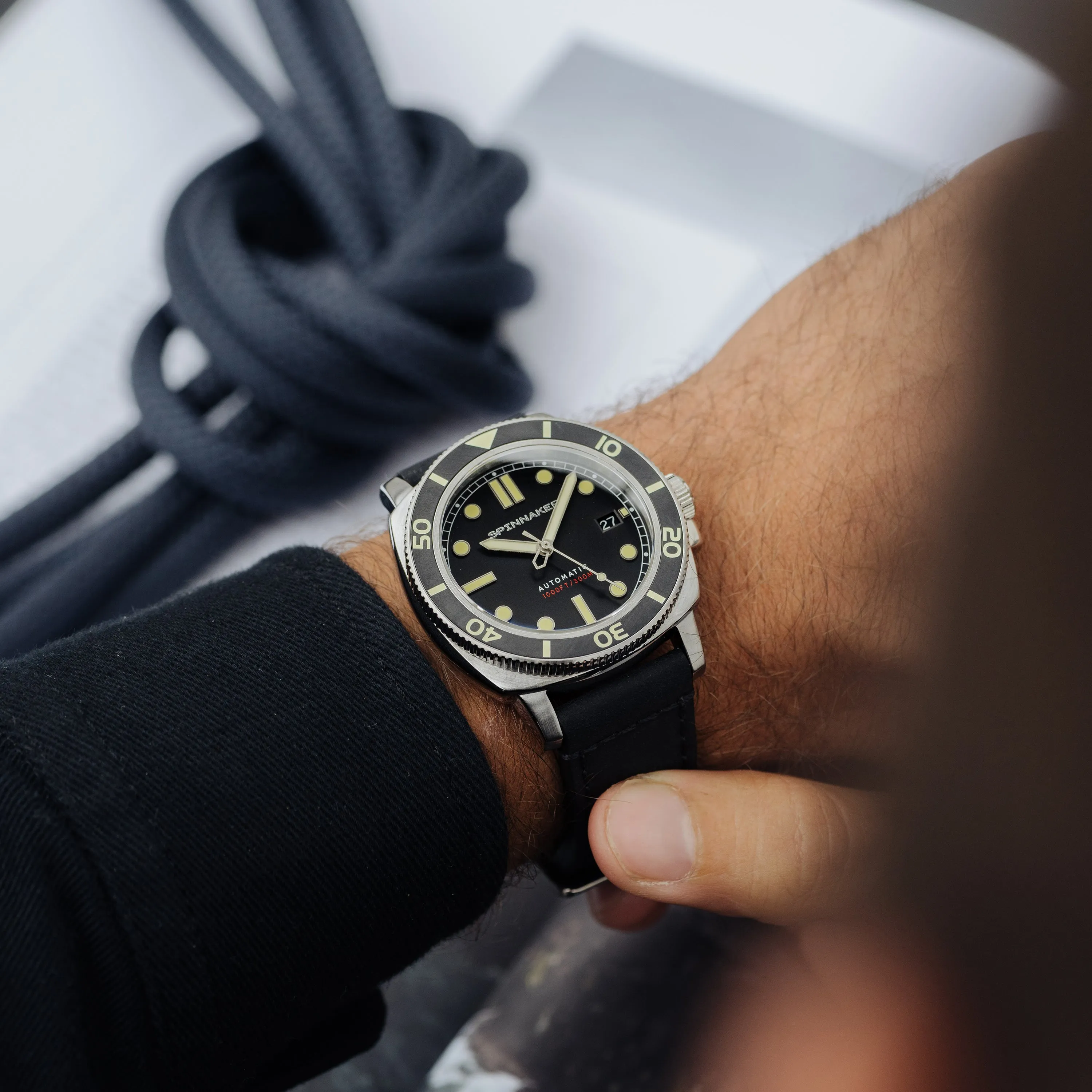 Spinnaker Hull Diver Men's Automatic Tuxedo Black Watch SP-5088-01