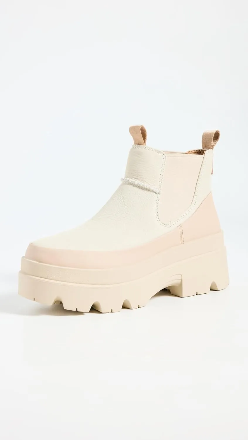 UGG Women's Brisbane Chelsea Boot
