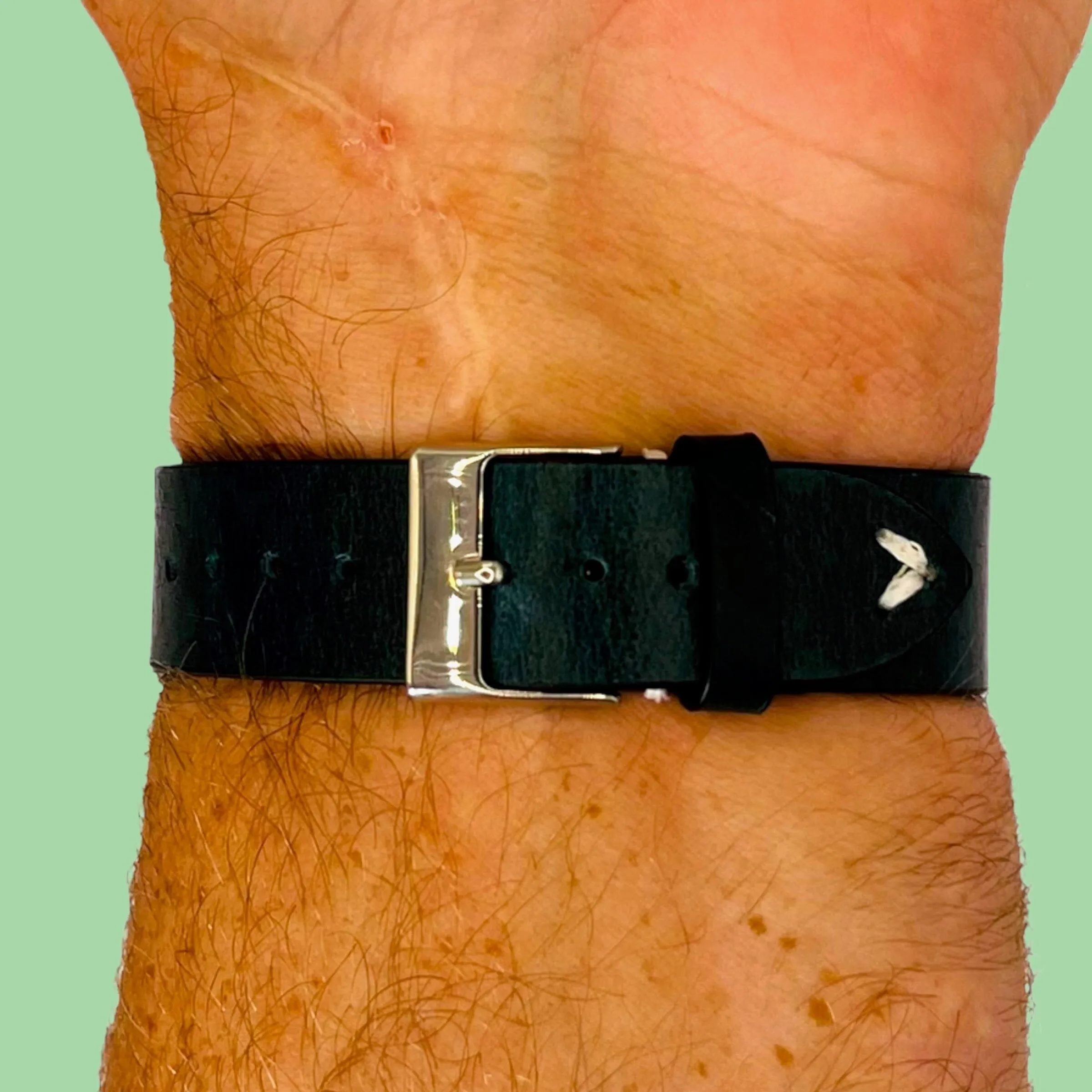Vintage Oiled Leather Watch Straps Compatible with the Wenger 22mm Range