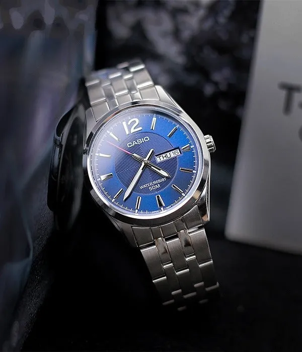 WW1217 Casio Enticer Day Date Chain Watch MTP-1335D-2AVDF